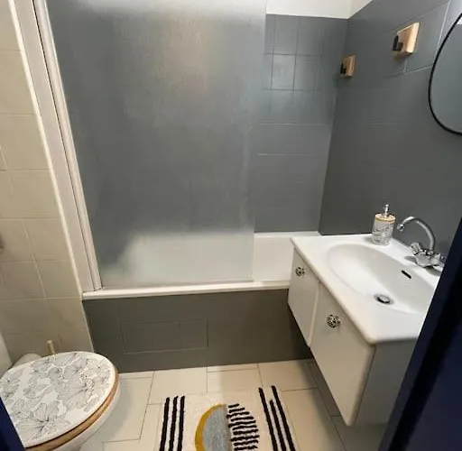 Zen Piscine * Balaruc-les-Bains